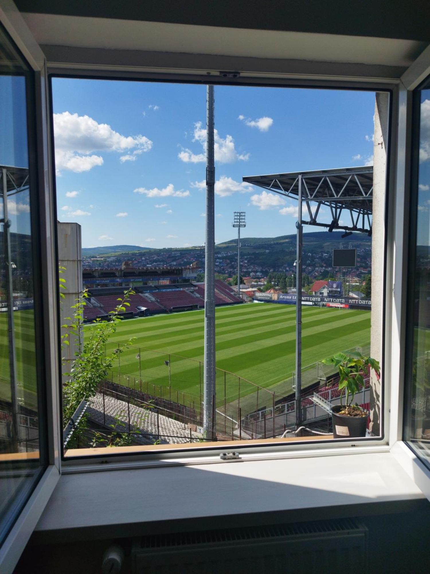 Central Nook With Stadium Vista Cluj-Napoca Eksteriør billede